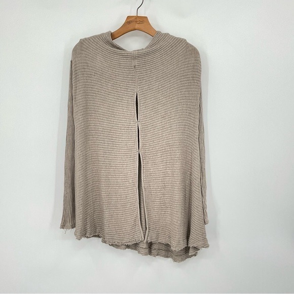 Free People Beige Open Back Sweater Size Medium‎ H16 - Picture 3 of 8